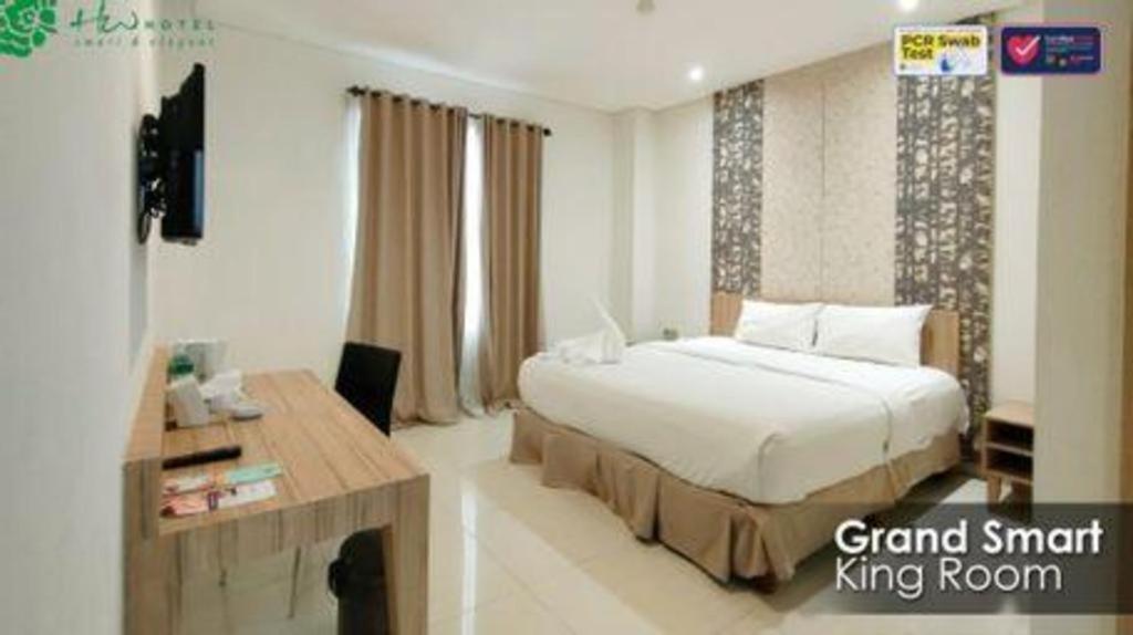 Hw Hotel Padang Exterior foto